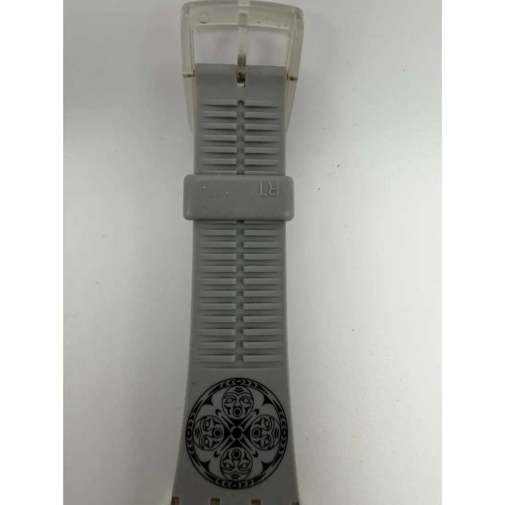 Swatch To The Top 2010 Winter Olympics New Battery 38MM‎ 8.5
